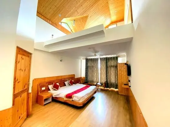 Deluxe Room with Balcony & Attic Floor