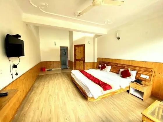 Deluxe Room with Balcony & Attic Floor