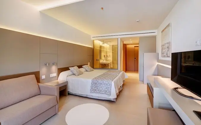 Tek Büyük Yataklı Oda, Balkon