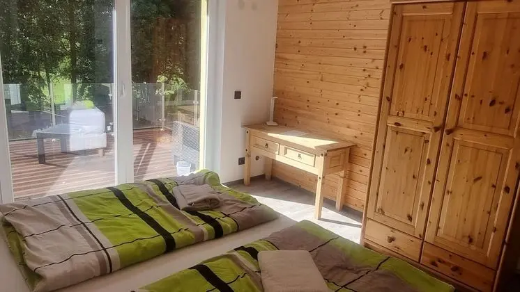Tek Büyük Yataklı Oda, Balkon