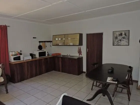 Basic Kır Evi, 2 Tek Kişilik Yatak, Havuz Kullanımı