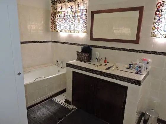 Basic Kır Evi, 2 Tek Kişilik Yatak, Havuz Kullanımı