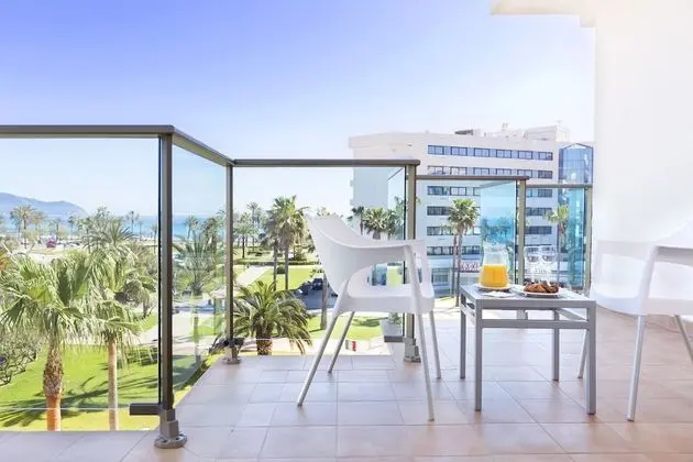 Junior Süit, Deniz Manzaralı (2 adults + 1 child)