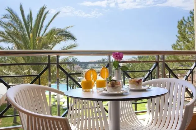Süit, Balkon (2 adults + 1 child)
