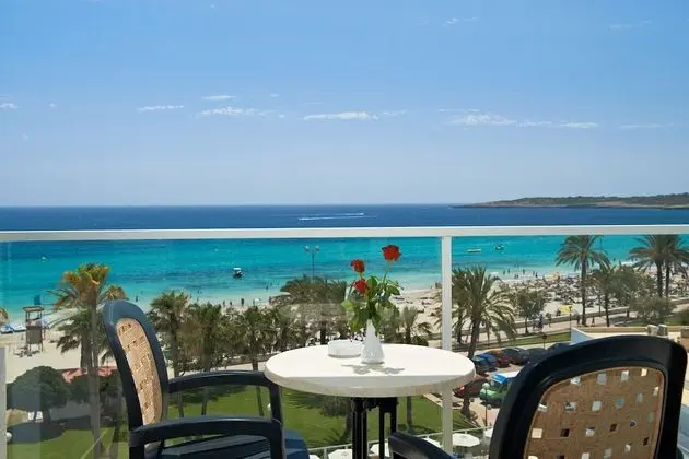 Junior Tek Büyük Yataklı Oda, Balkon, Deniz Manzaralı