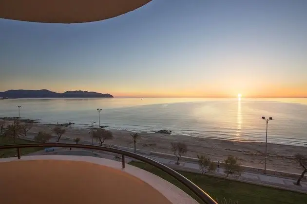 Tek Büyük Yataklı Oda, Balkon, Deniz Manzaralı