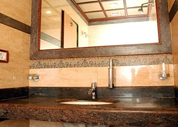 Luxury Tek Büyük Yataklı Oda, 1 Çift Kişilik Yatak