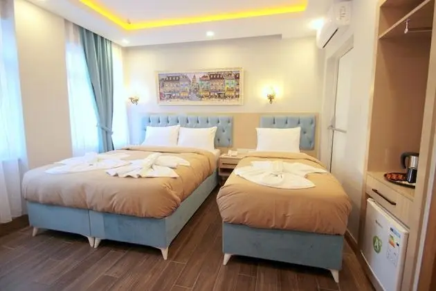 Deluxe Triple Room, Park View