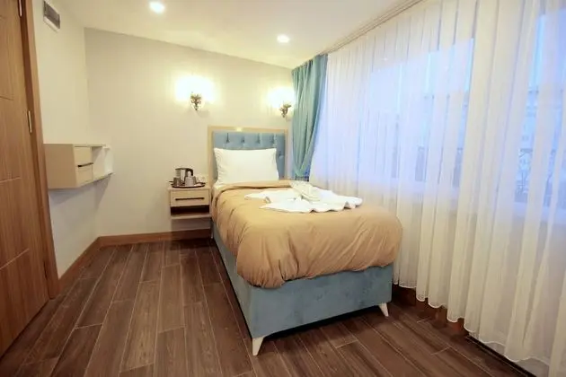 Deluxe Triple Room, Park View
