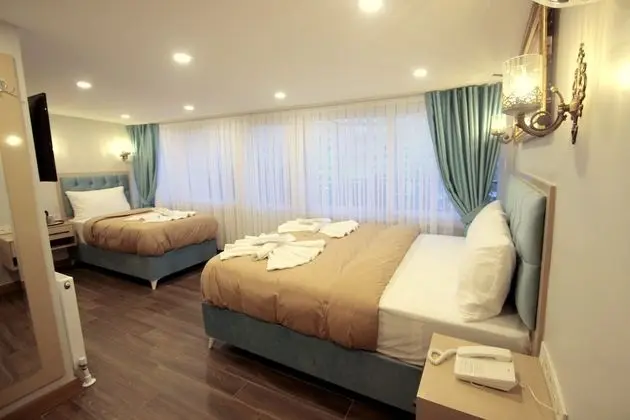 Deluxe Triple Room, Park View