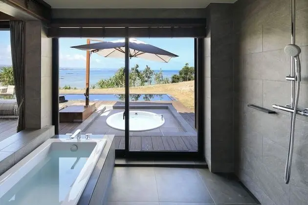 Luxury Villa (Villa Suite w/Pool (Double Room))