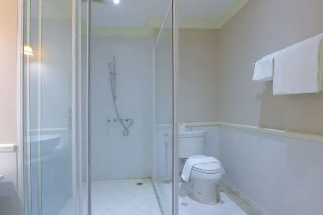 Hiranyakul Room (1+1 Bedroom Suite River View)