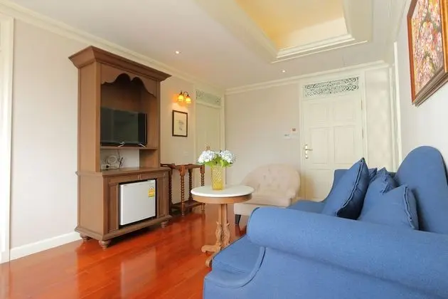 Hiranyakul Suite (2-Bedroom Suite River View)
