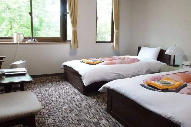 İki Ayrı Yataklı Oda, Sigara İçilebilir, Ortak Banyo (Room Only)