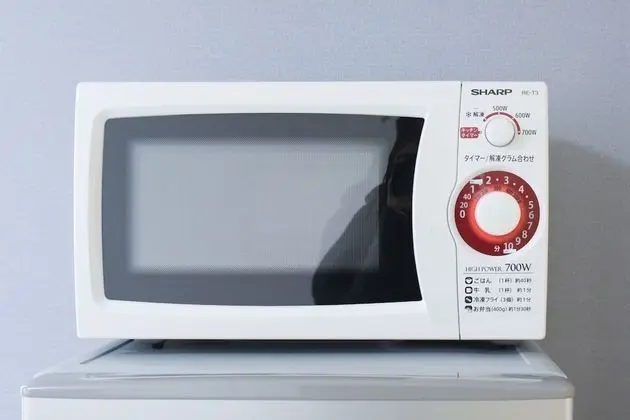 Standard Oda (303)