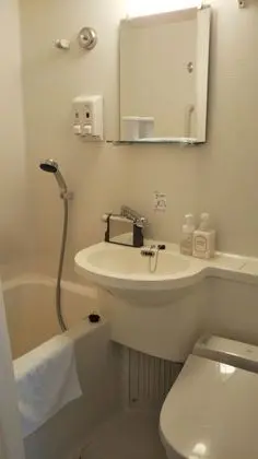 Tek Kişilik Oda, Sigara İçilebilir