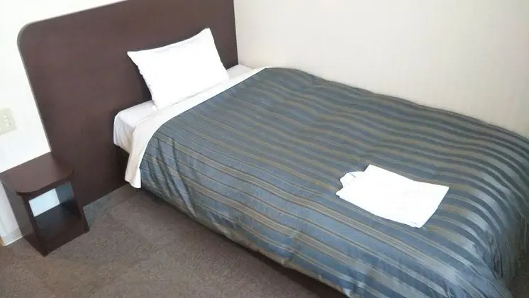 Tek Kişilik Oda, Sigara İçilmez