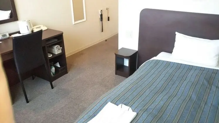 Tek Kişilik Oda, Sigara İçilmez