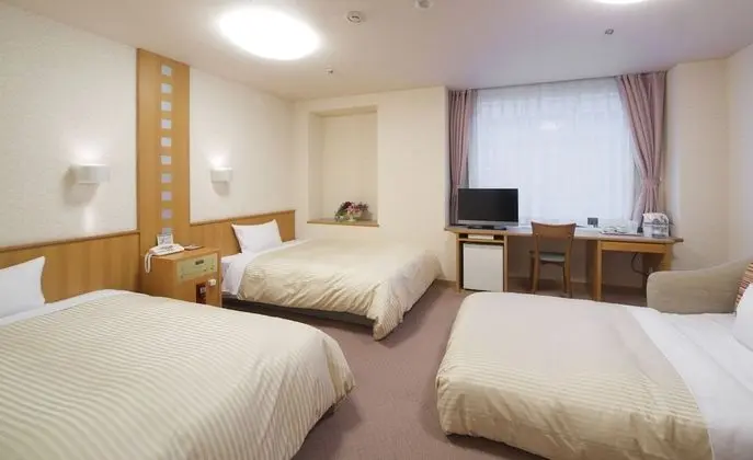 İki Ayrı Yataklı Oda, Sigara İçilebilir