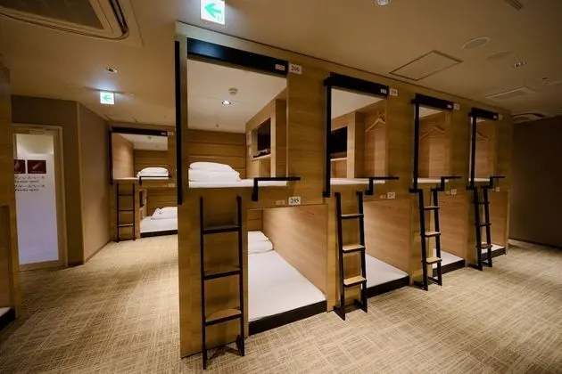 Standard Oda (Men only, Capsule, Upper Bed)