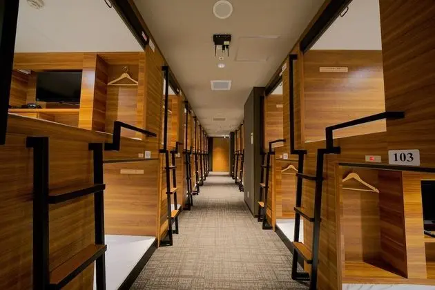 Standard Oda (Men only, Capsule, Upper Bed)