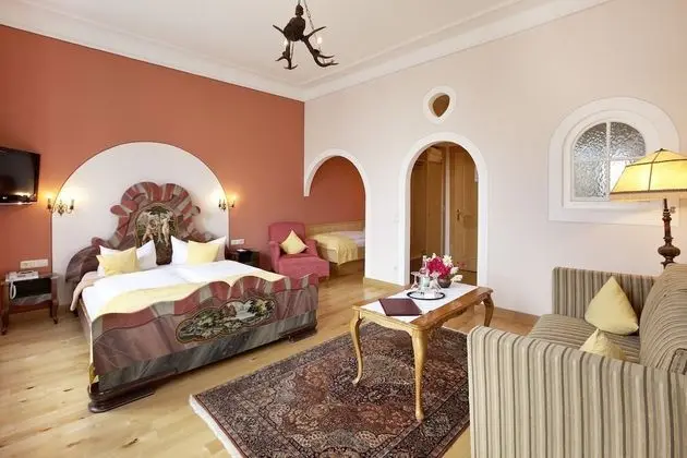 Quad Room