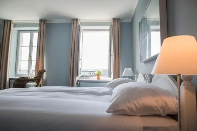 Tek Büyük Yataklı Oda, Göl Manzaralı