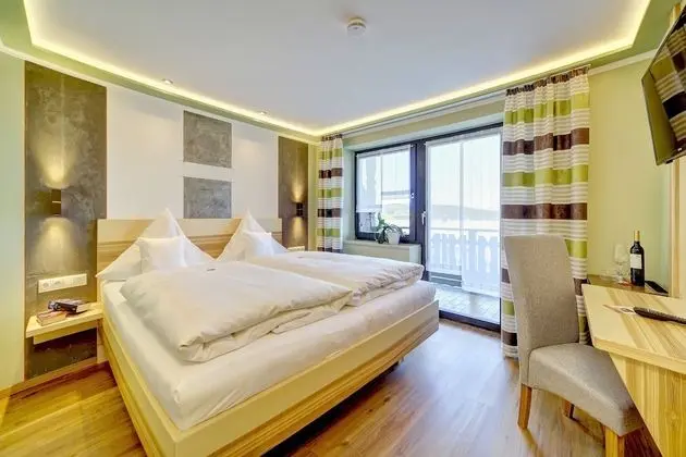 Comfort Oda, 1 Büyük (Queen) Boy Yatak, Dağ Manzaralı