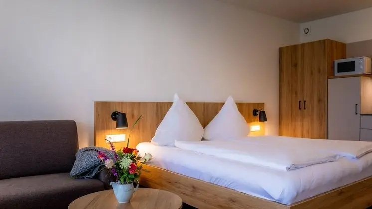 Comfort Tek Büyük Yataklı Oda