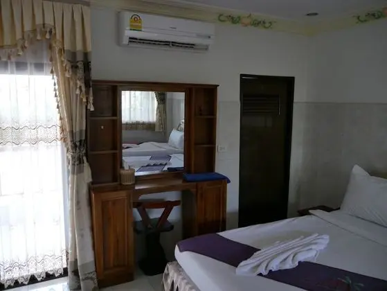 Deluxe Üç Kişilik Oda