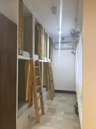 Ortak Ranzalı Oda, Karma Ranzalı Oda