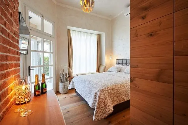 Üç Kişilik Oda, Balkon