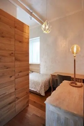 Üç Kişilik Oda, Balkon