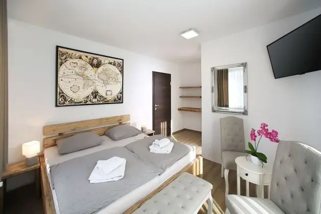 Tek Büyük Yataklı Oda, Balkon