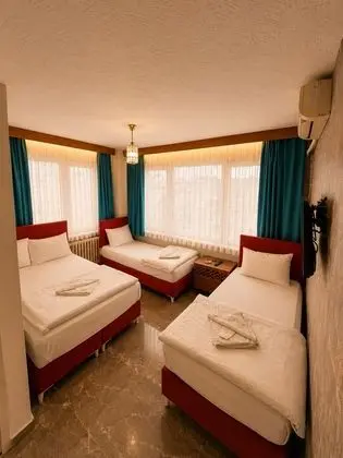 Standart Triple Oda