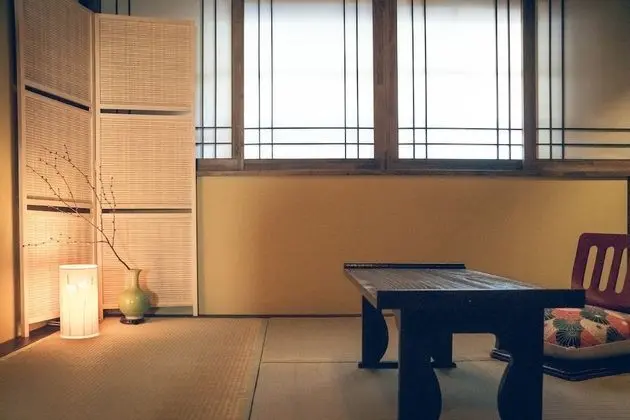 Traditional Tek Büyük veya İki Ayrı Yataklı Oda, 1 Yatak Odası