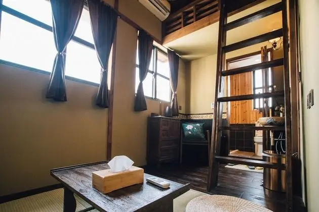 Traditional Tek Büyük veya İki Ayrı Yataklı Oda, 1 Yatak Odası