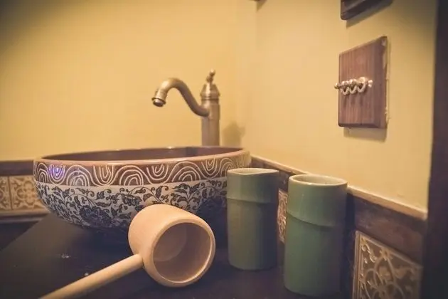 Traditional Tek Büyük veya İki Ayrı Yataklı Oda, 1 Yatak Odası