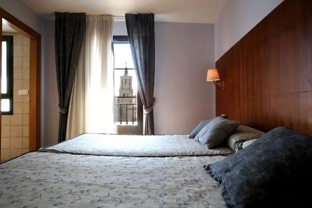 Economy Tek Büyük Yataklı Oda