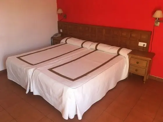 Tek Büyük Yataklı Oda, 2 Tek Kişilik Yatak, Şehir Manzaralı