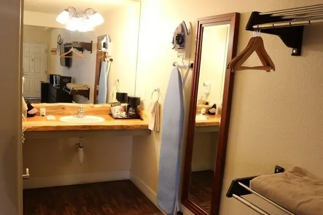 Superior Room, 2 Queen Beds, Accessible,Ground Floor (Pet Friendly with Pet Fee)