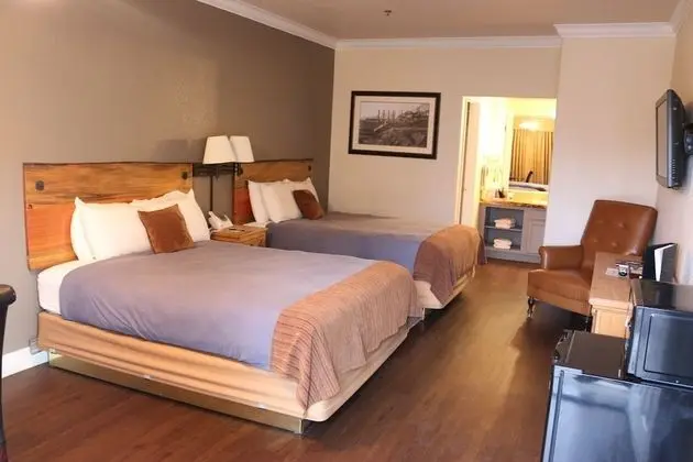 Superior Room, 2 Queen Beds, Ground Floor (Pet Friendly with Pet Fee)