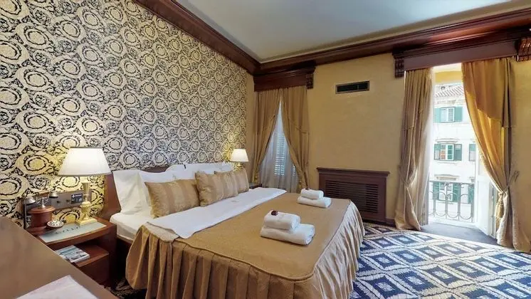 Deluxe Tek Büyük Yataklı Oda, Şehir Manzaralı