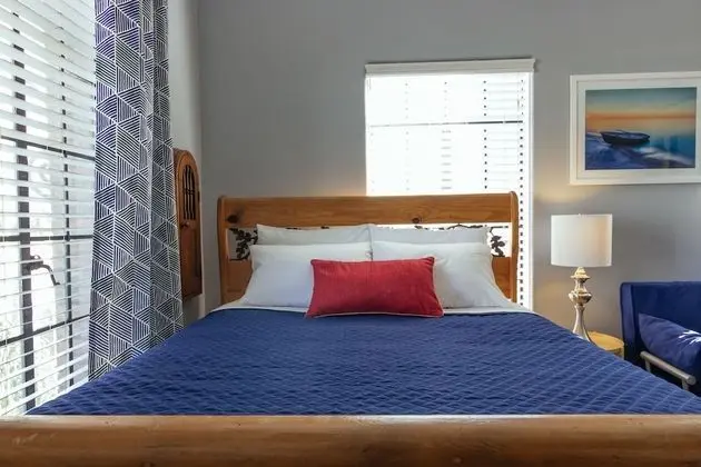 Quaint Studio Suite (Breakfast Voucher-1 per stay)