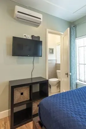 Quaint Studio Suite (Breakfast Voucher-1 per stay)