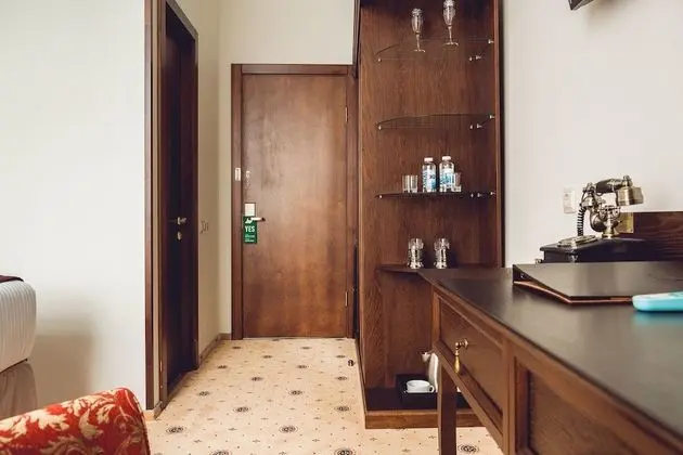 Standard Tek Büyük veya İki Ayrı Yataklı Oda