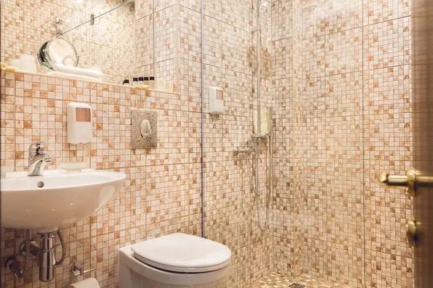 Standard Tek Büyük veya İki Ayrı Yataklı Oda