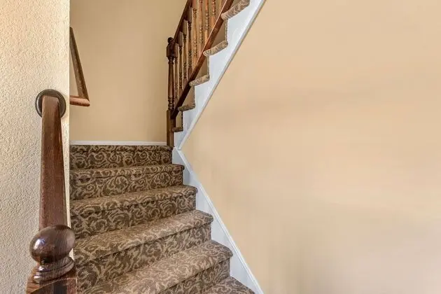Oda, 2 Yatak Odası (Upstairs)