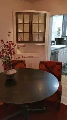 Ev
