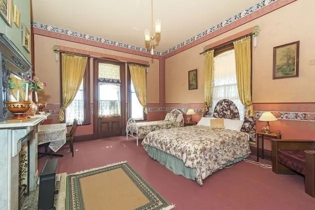 Standard Oda, Sigara İçilmez, Balkon (Napoleon Room)